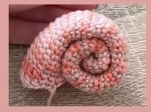 free snail crochet pattern