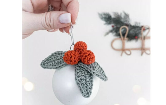 Free Christmas tree crochet pattern