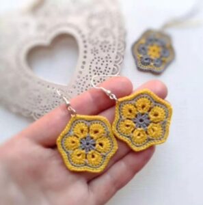 five-petal flower crochet pattern