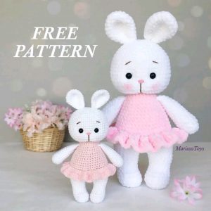 crochet pattern Bunny wearing a pink dress
