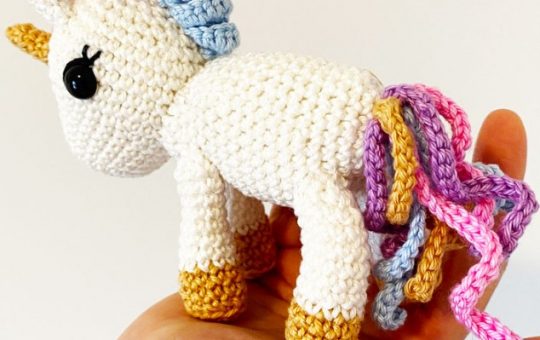 Rainbow Unicorn crochet pattern