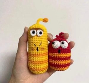 Yellow Larva crochet pattern