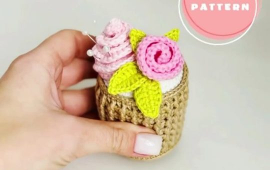 Cupcake crochet pattern