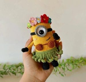 Hawaiian Minion crochet pattern