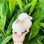 Easy white Sheep crochet pattern