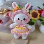 Free Rabbit in skirt pattern