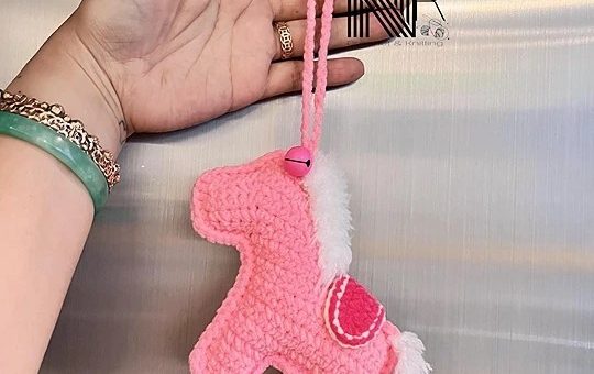 Horse keychain pattern