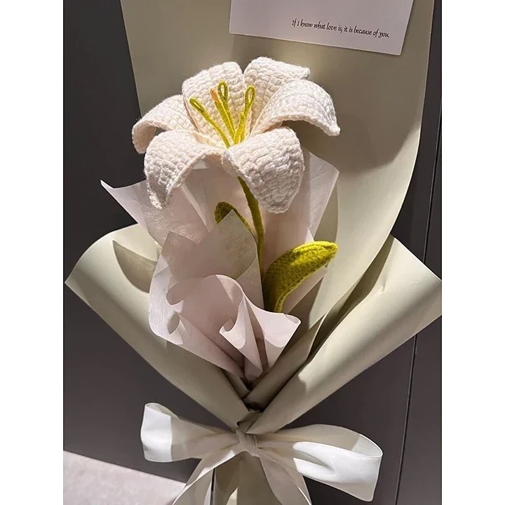 Free Lily crochet