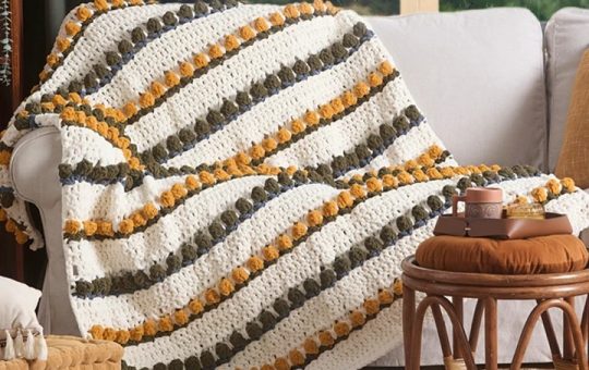 Tulip stitch crochet blanket
