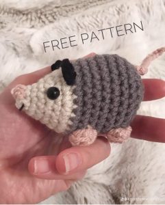 Amigurumi Possum free pattern