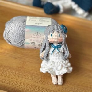 Blue hair girl crochet pattern
