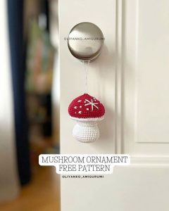Mushroom ornament pattern