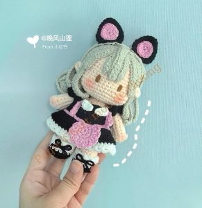 Maid crochet pattern