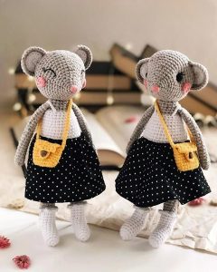 Mouse Amigurumi crochet pattern