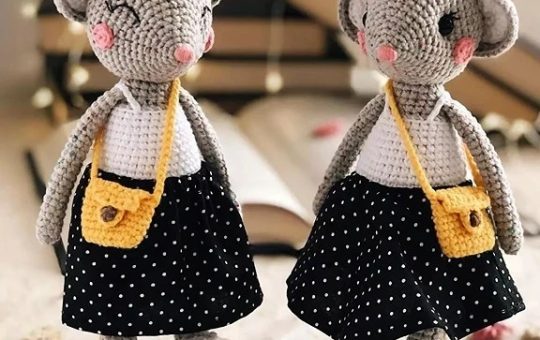 Mouse Amigurumi crochet pattern
