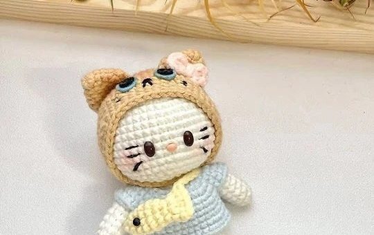 Hello Kitty cosplay Cat pattern