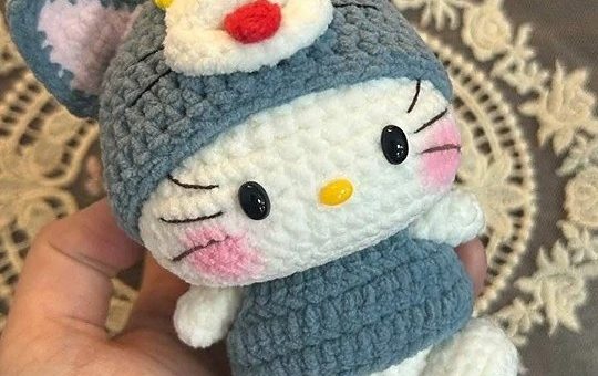 Hello Kitty cosplay Jerry crochet pattern