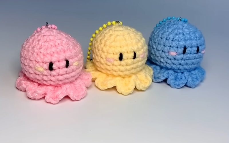 Crochet Octopus keychain