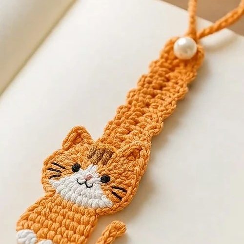 Crochet Cat bookmark pattern